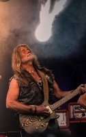 Steve Schneiderbanger (Schwarzenbach-S) -  Rythm-Lead Guitar
